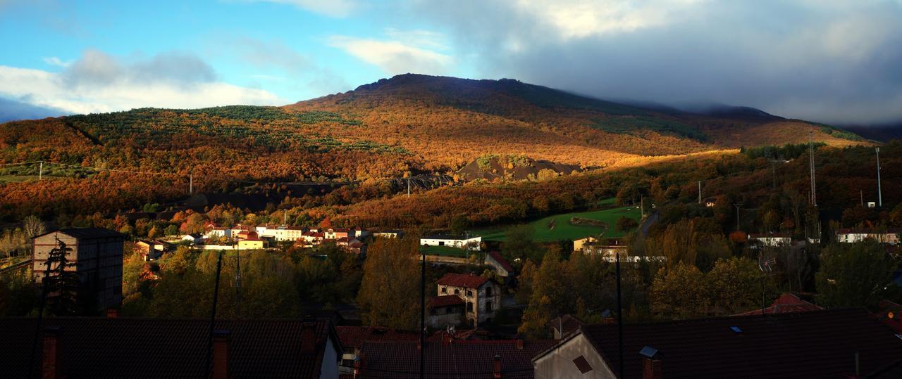 Hotel Rural El Valle Барруэло-де-Сантульян Экстерьер фото